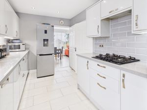 Kitchen- click for photo gallery